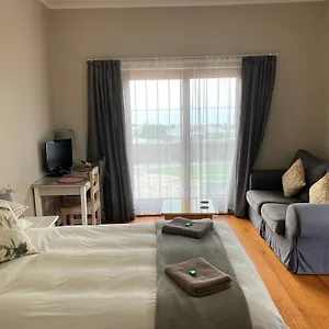 Guest house Kirknewton, Port Elizabeth